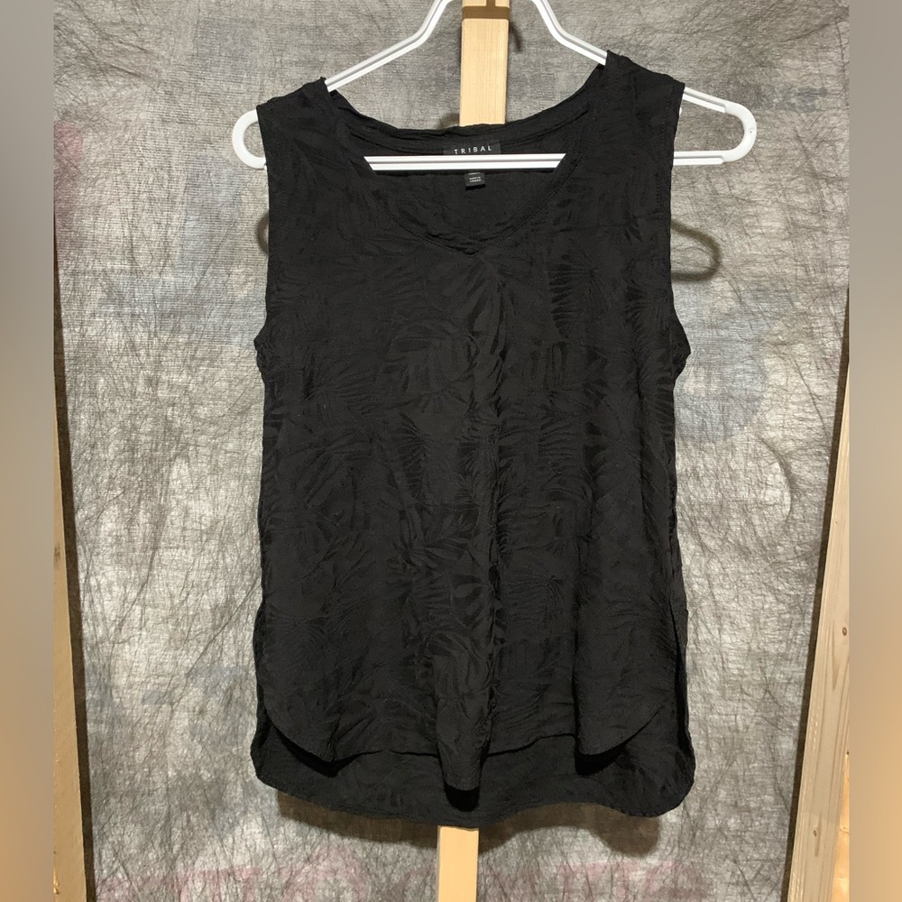tribal black tank top with pattern